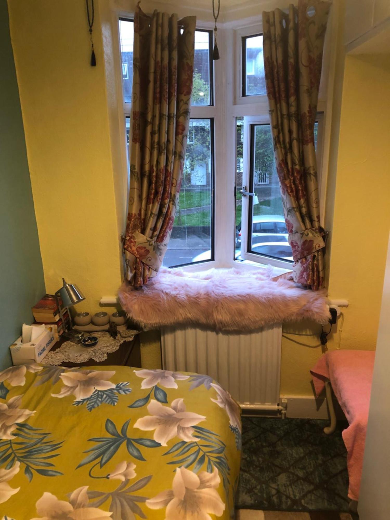 House 220 Hotel Лондон Екстериор снимка