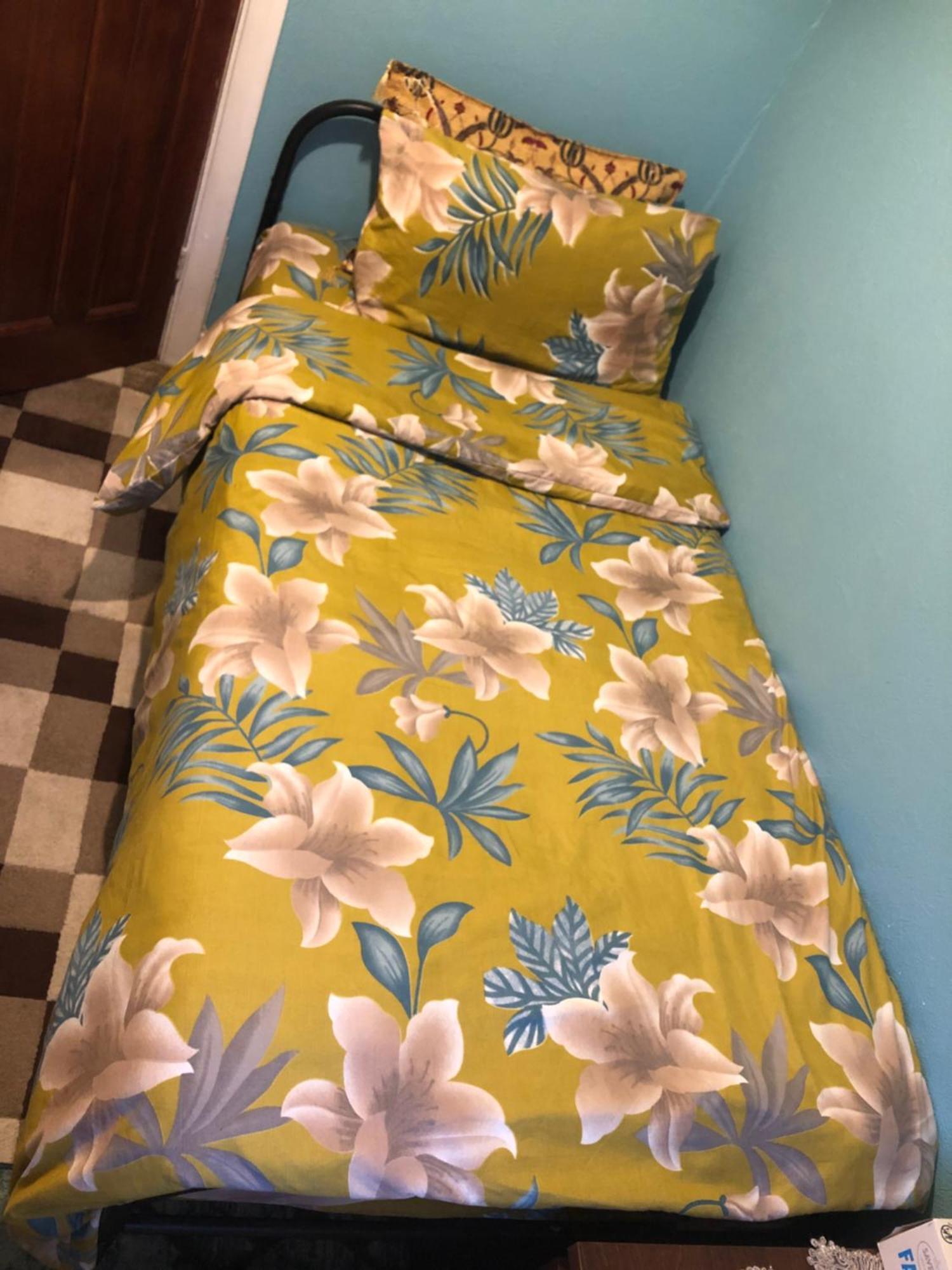 House 220 Hotel Лондон Екстериор снимка